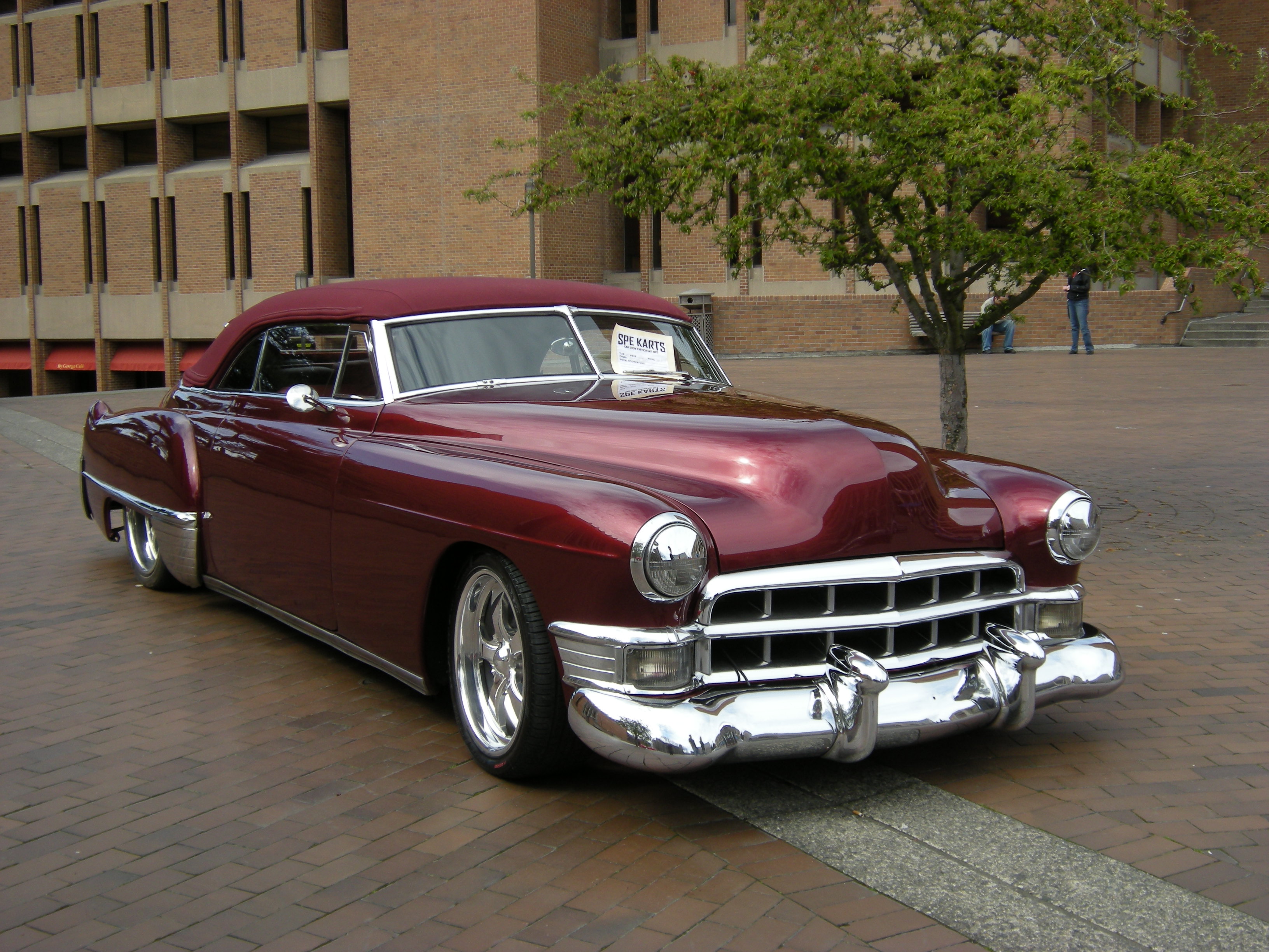 Cadillac De Ville coupe