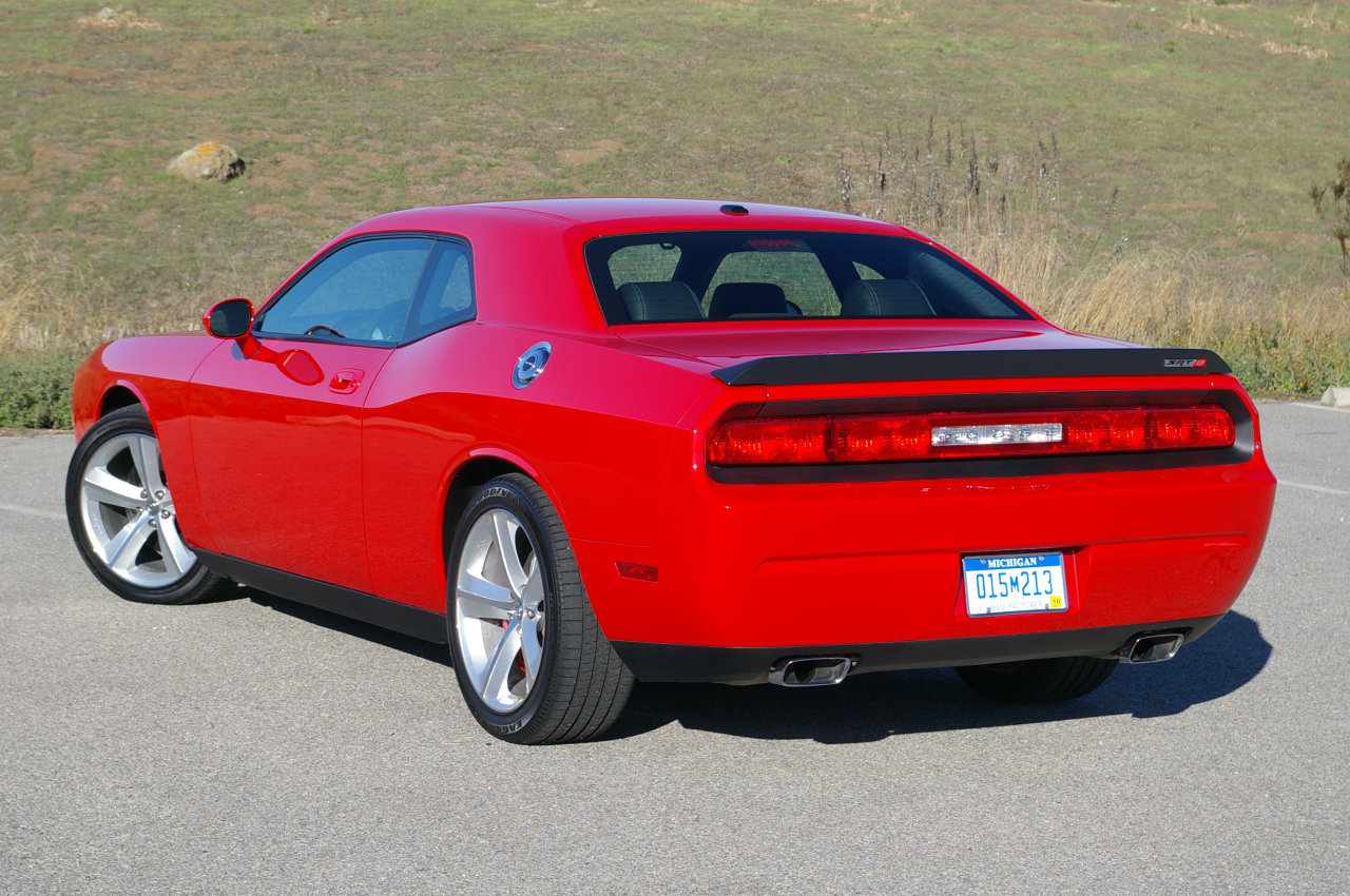 Dodge Challenger SRT8 Hemi