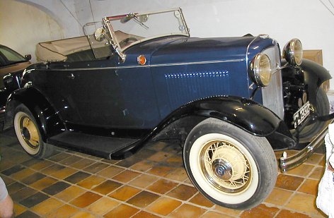 Ford Roadster V8