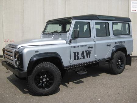 Land Rover Defender 24L Type110