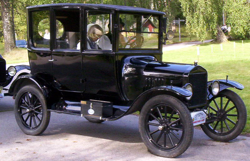 Ford Model T sedan