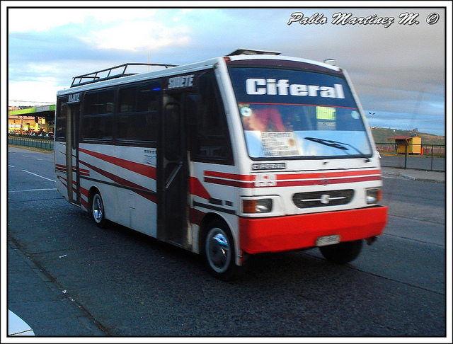 Mercedes-Benz Todo Bus LO814