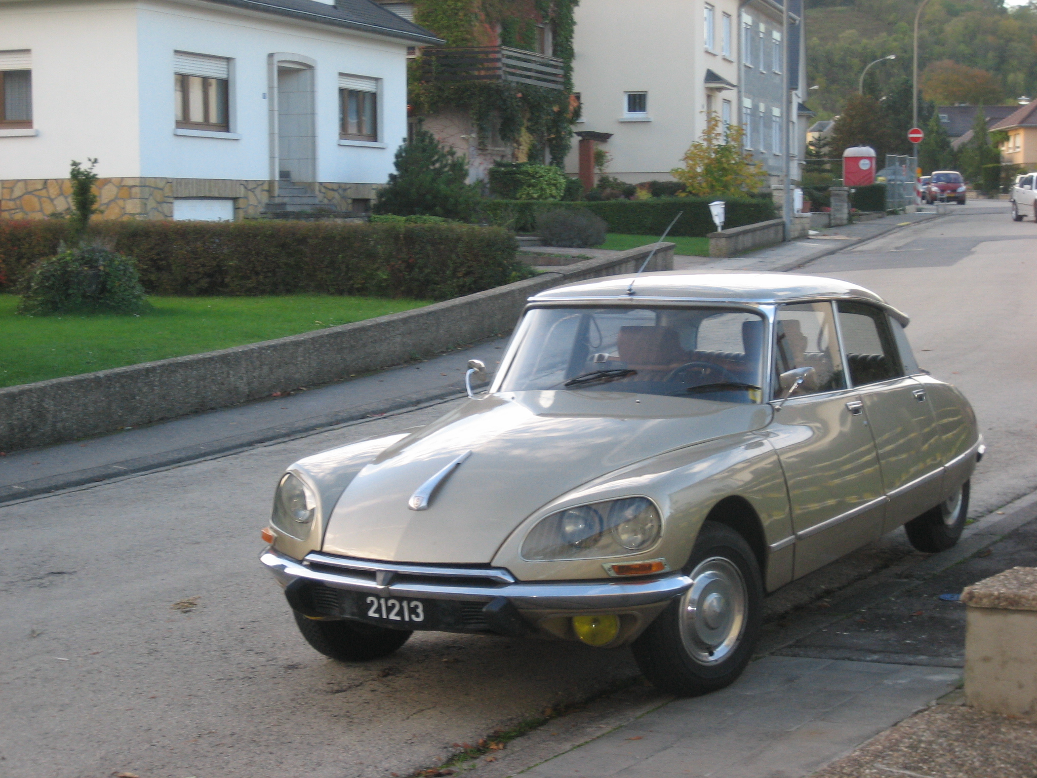 Citroen DS 21ie Pallas