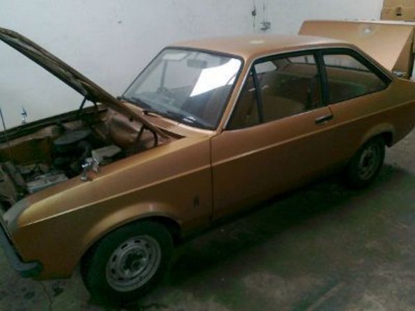 Ford Escort Popular