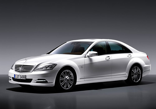 Mercedes-Benz S400