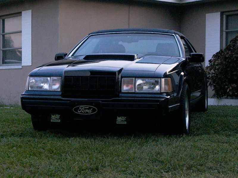 Lincoln Mark VII