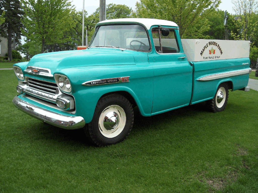 Chevrolet Apache 36