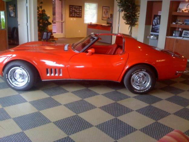 Chevrolet Corvette Stingray T-Top