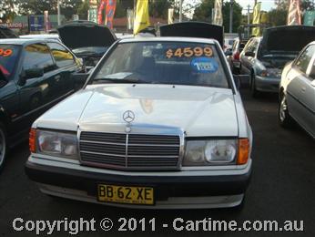 Mercedes-Benz 180 4D