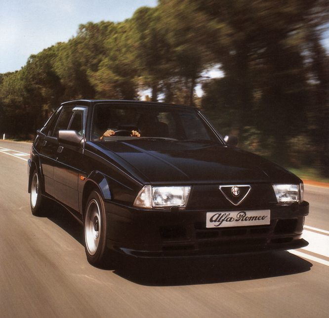 Alfa Romeo 75 Milano