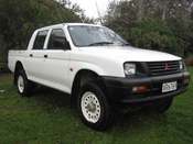 Mitsubishi L200 2WD 28D Dcab Mitsubishi L200 2WD 28D Dcab