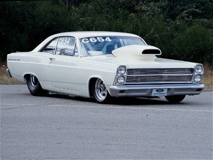 Ford Fairlane 500