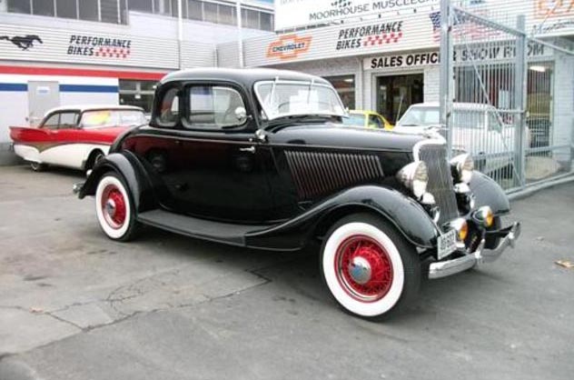 Ford De Luxe 5-w coupe
