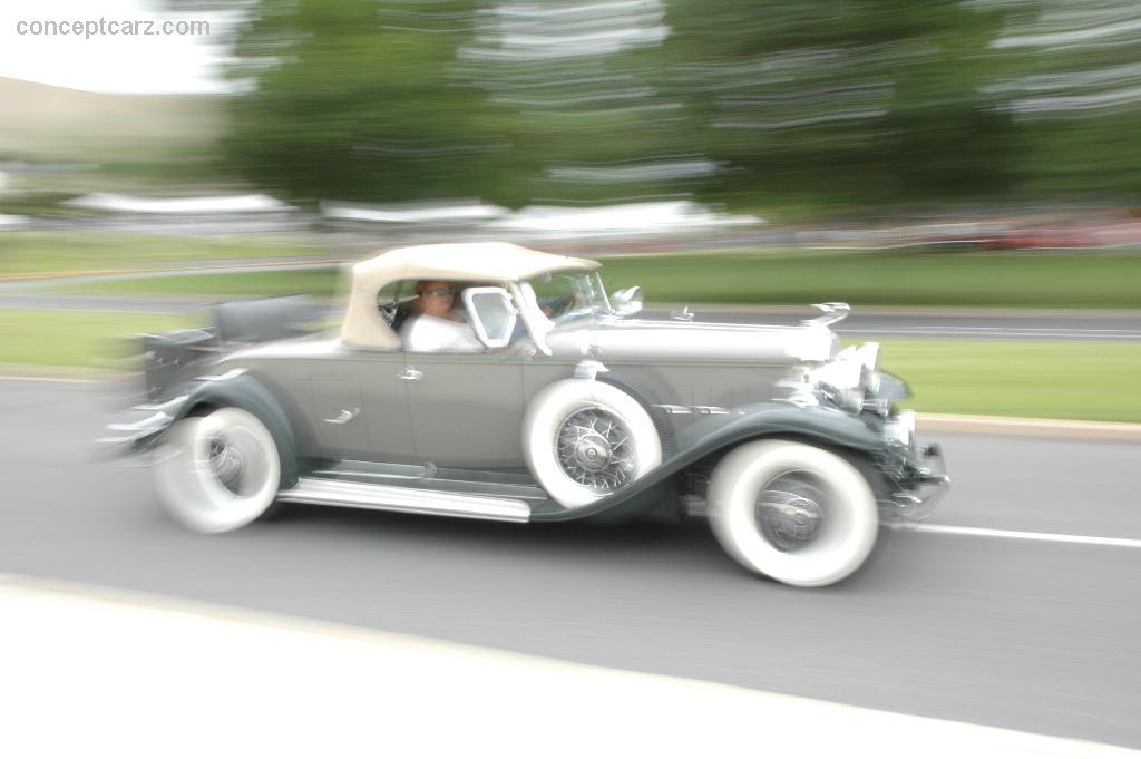 Cadillac Model 370A coupe