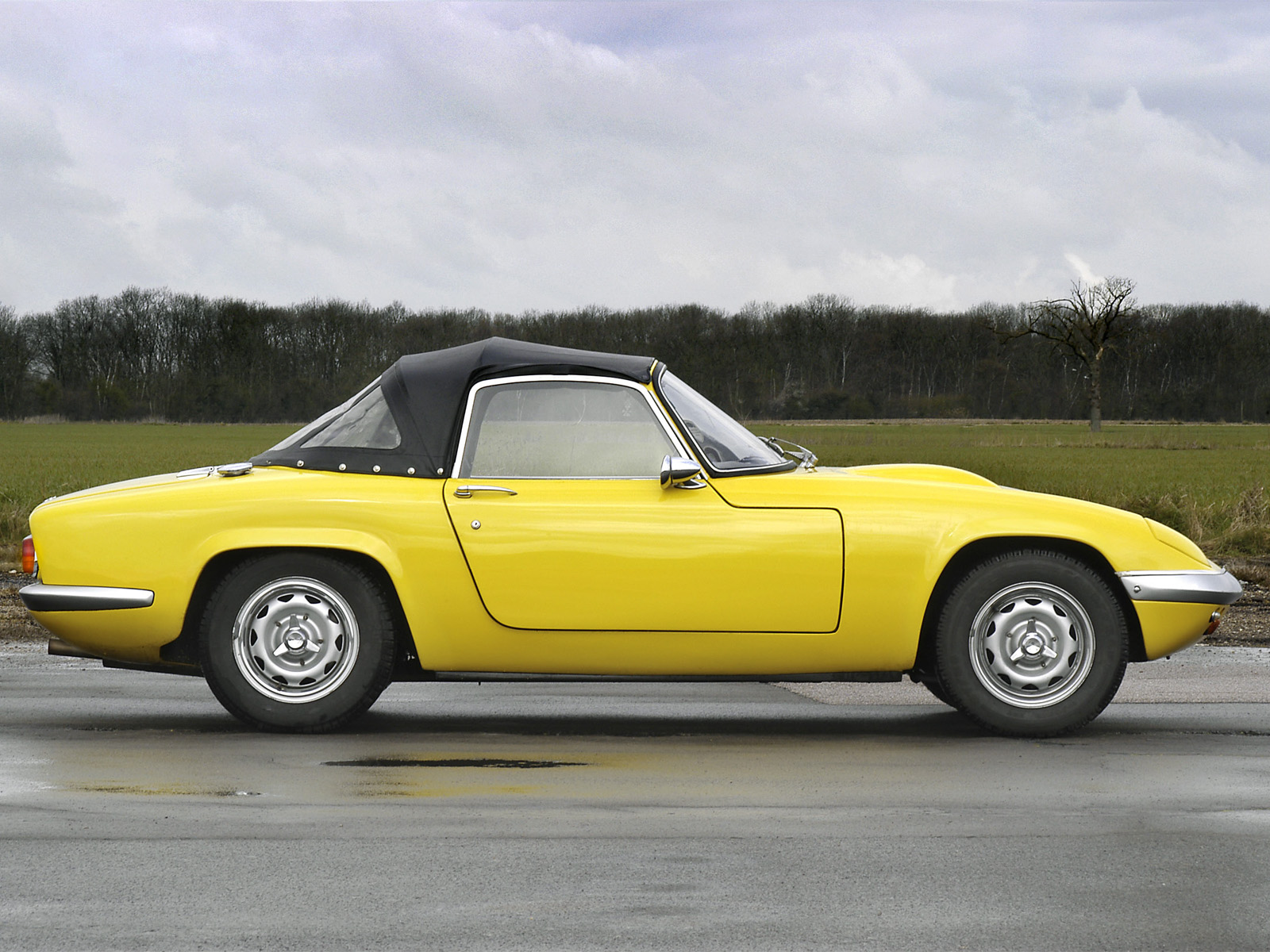 Lotus Elan