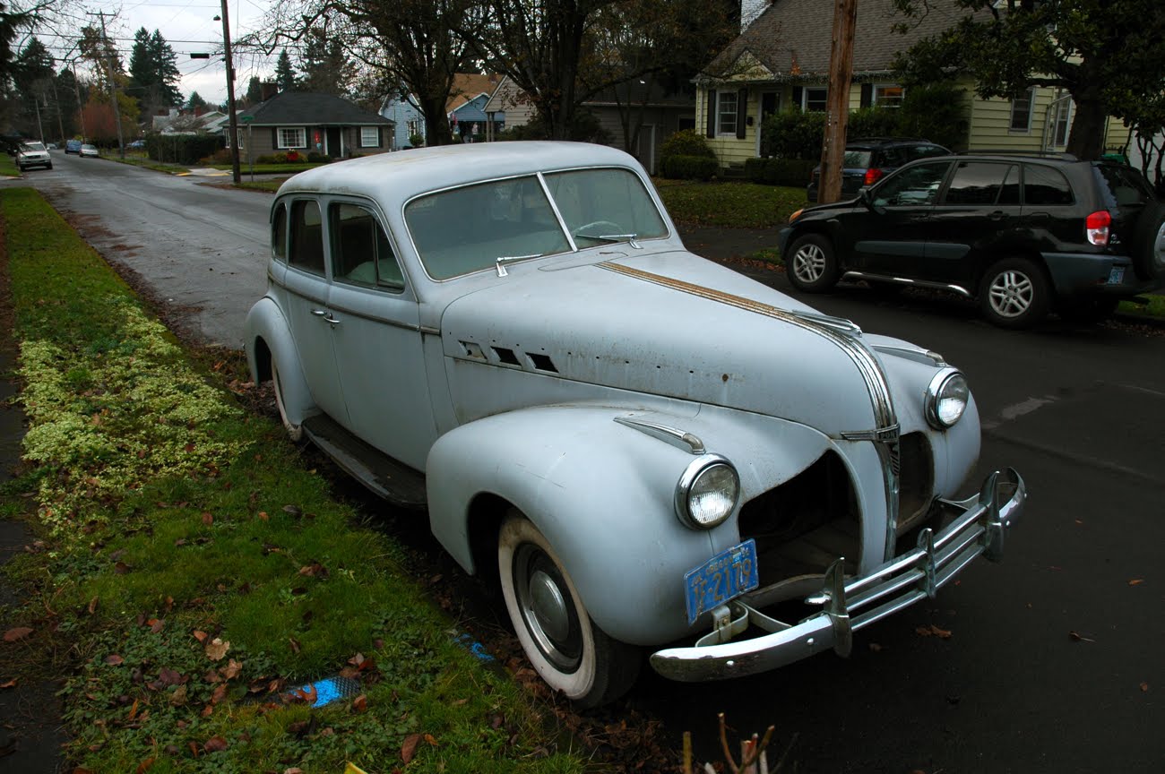 Pontiac Torpedo sedan