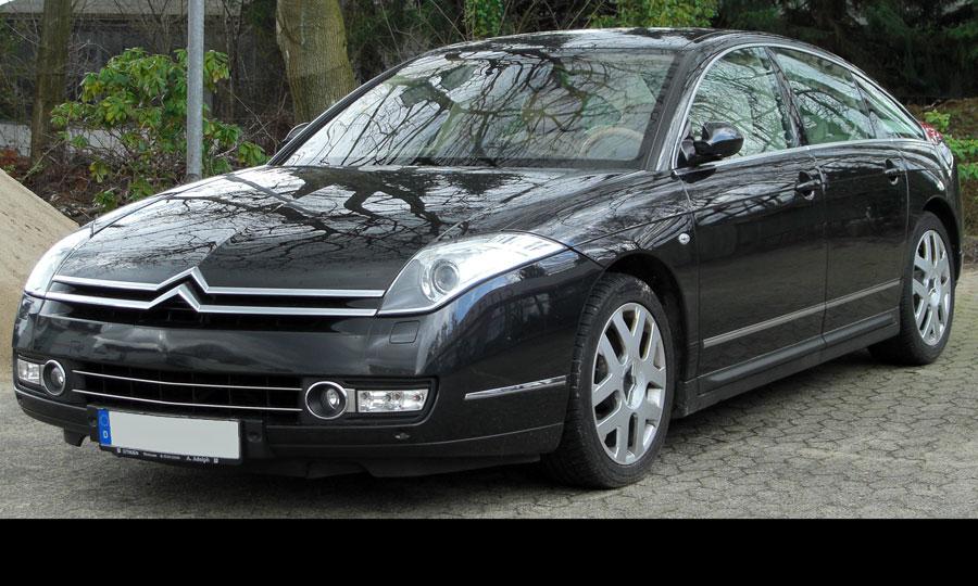 Citroen C6 sedan