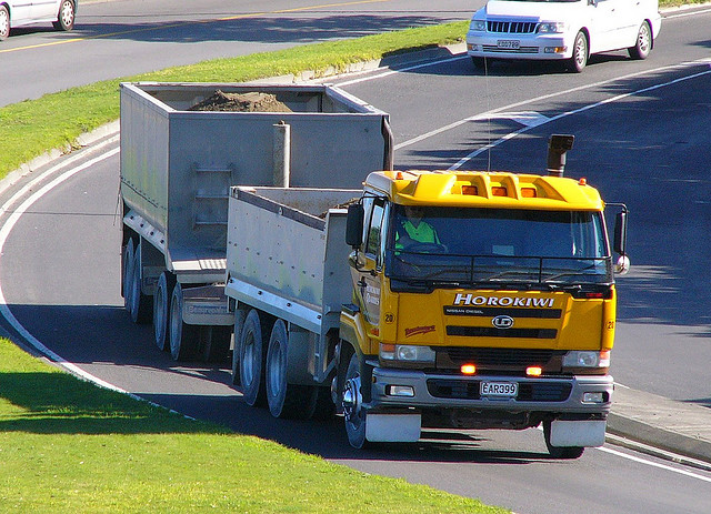 Nissan Diesel CW450