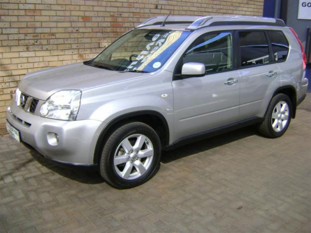 Nissan X-Trail 25