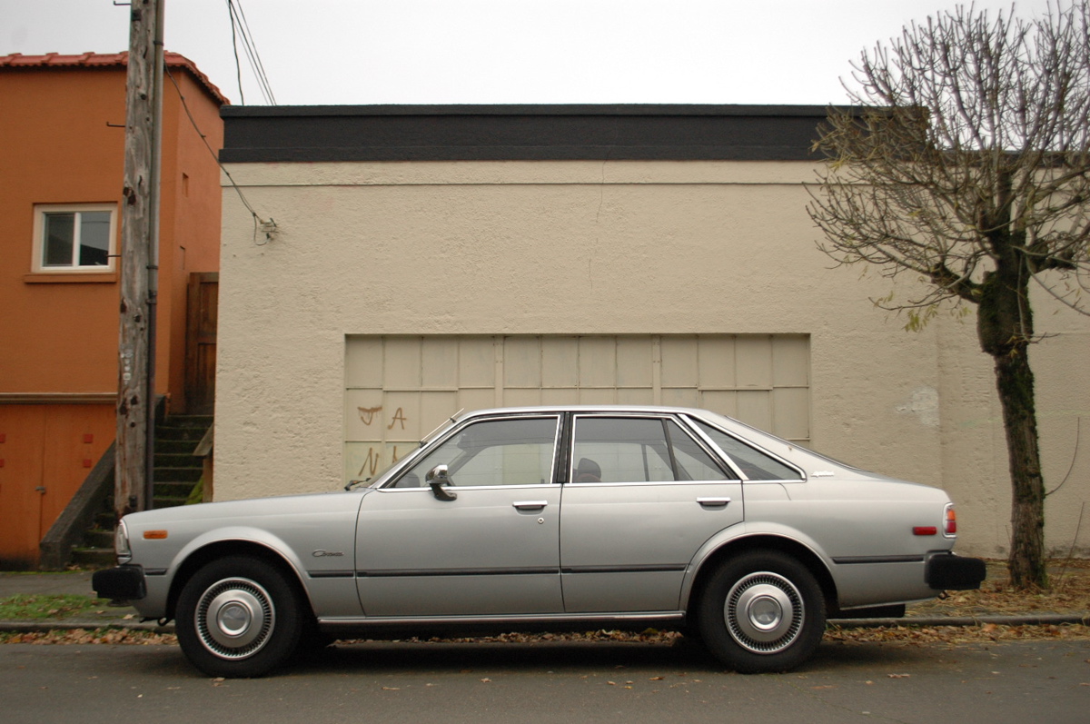 Oldsmobile Cutlass Liftback