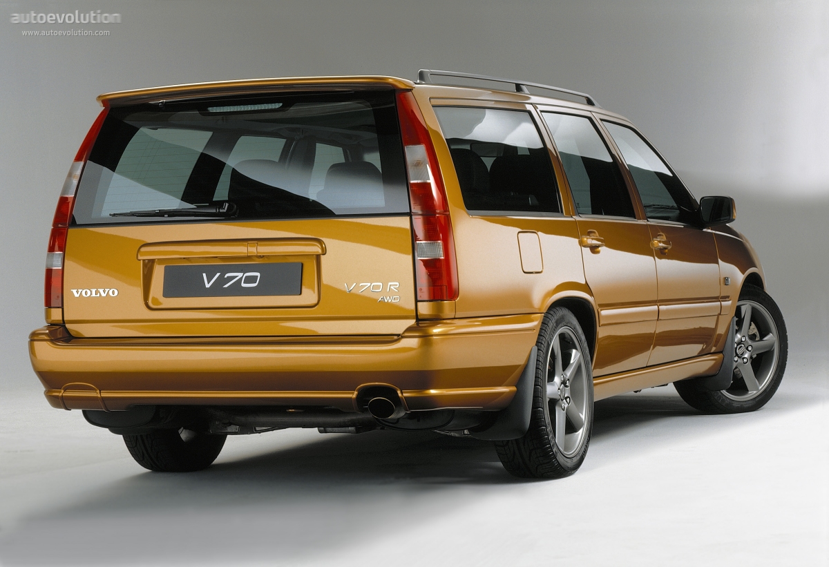 Volvo V70 R