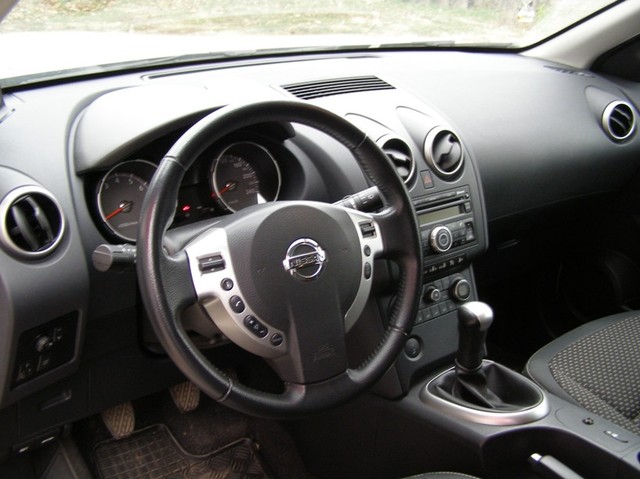 Nissan Qashqai ST