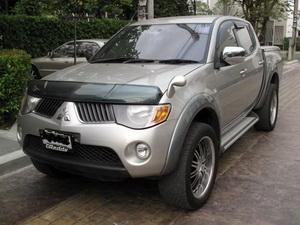 Mitsubishi Triton 24i Double Cab