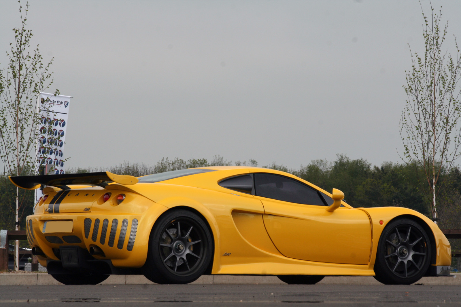 Ascari A10