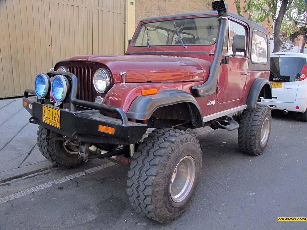 Willys CJ-7