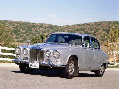 Jaguar Mk I 34 litre saloon