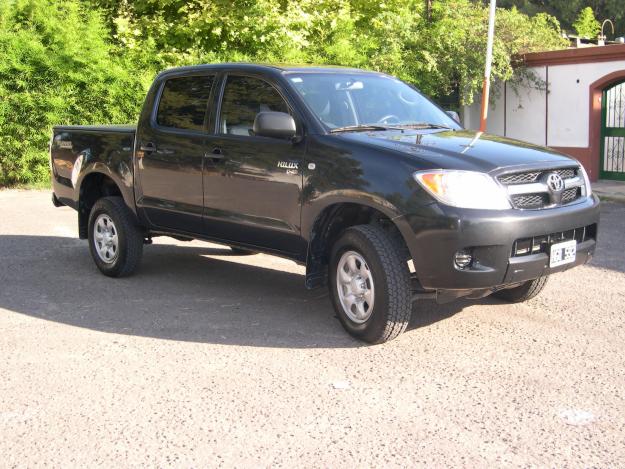 Toyota Hilux DX 25