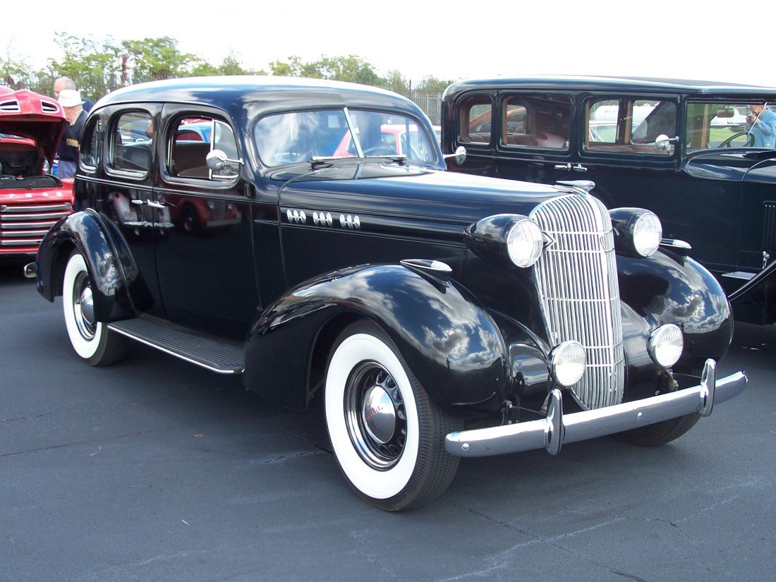 Oldsmobile T Ton Grain Box