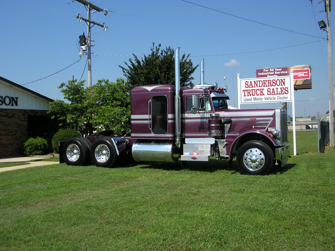 Peterbilt 359