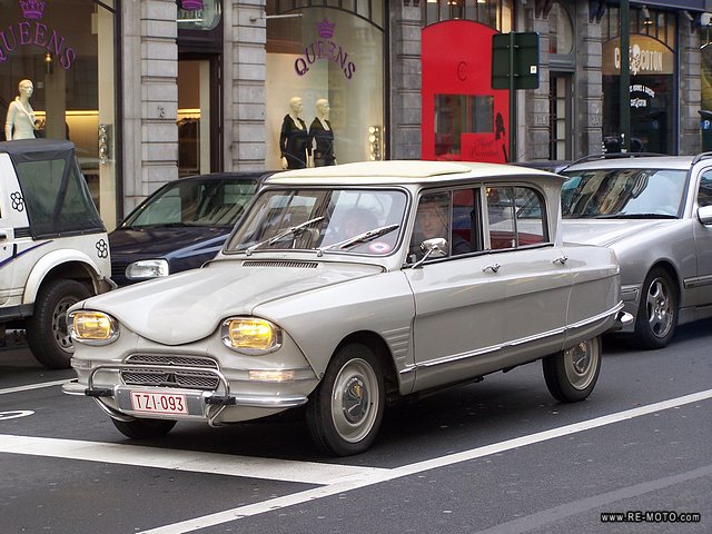 Citroen AMI8