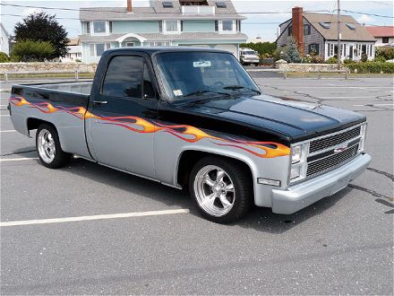 Chevrolet C-10 Custom