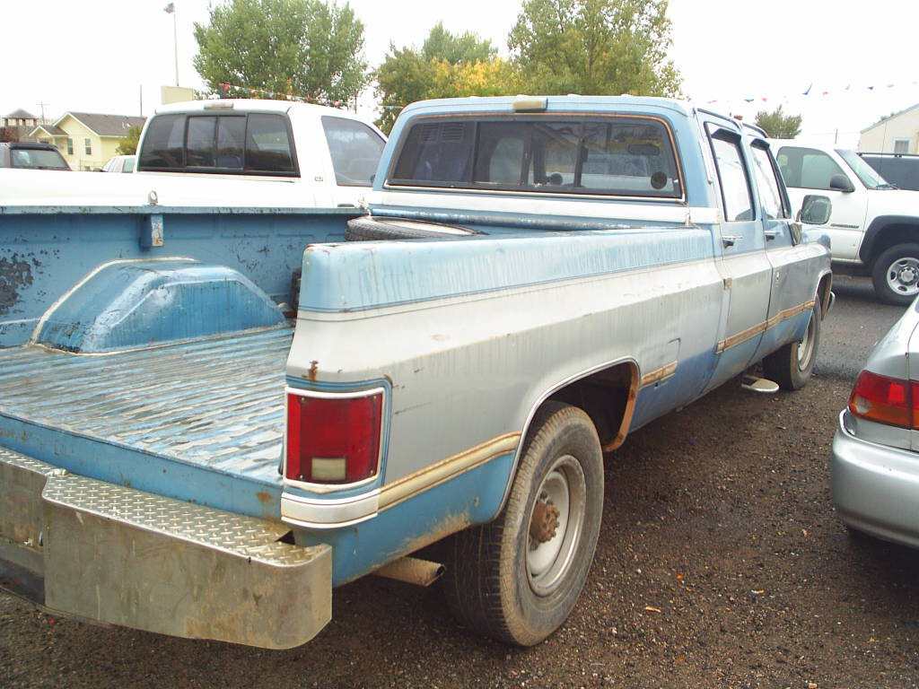 Chevrolet C-30 crew cab