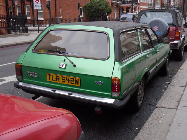 Ford Cortina 6 GL Wagon