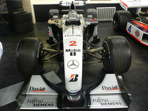 McLaren MP414