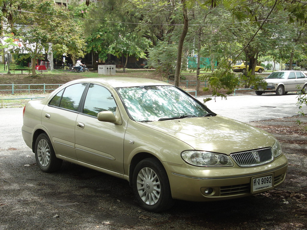 Nissan Sunny Neo