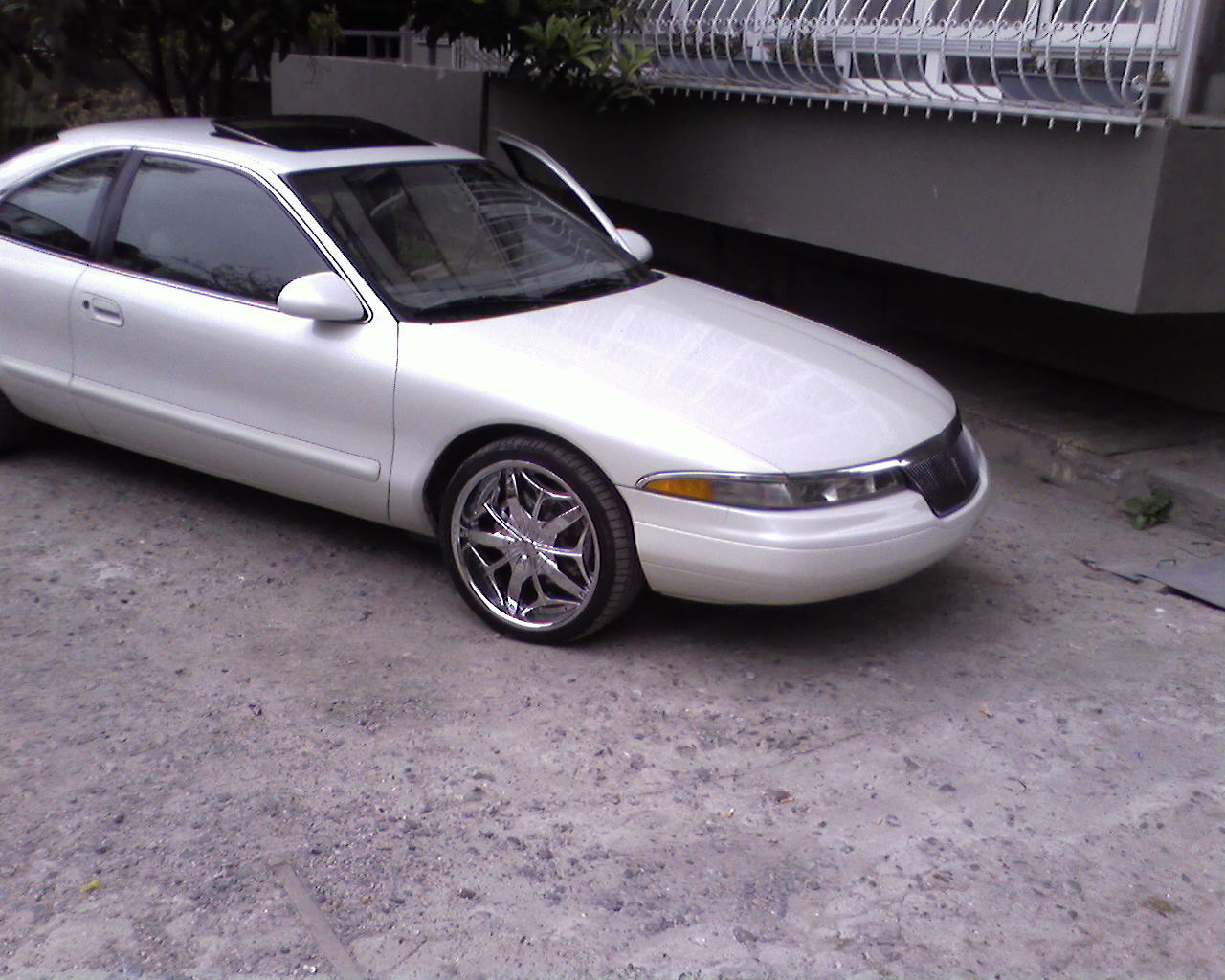 Lincoln Mk VIII coupe