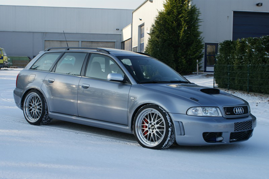 Audi RS4 B5 Avant