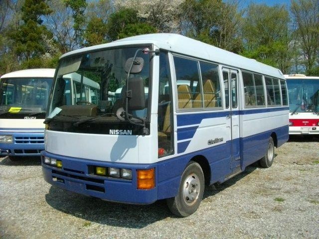 Nissan Civilian RGW40