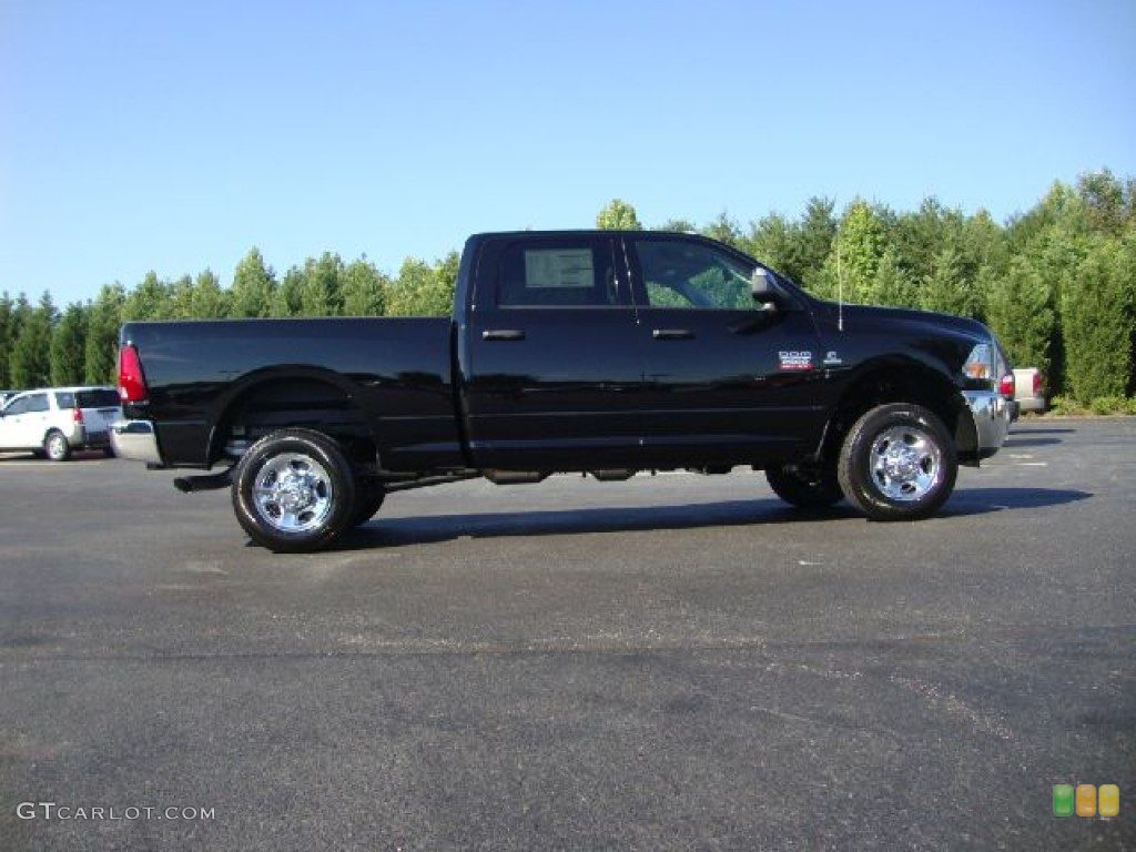 Dodge Ram 2500 Crew