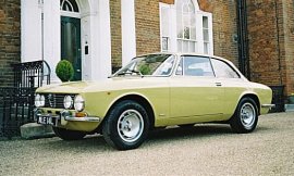 Alfa Romeo GTV2000