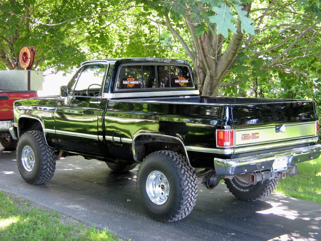 GMC Sierra Classic 1500