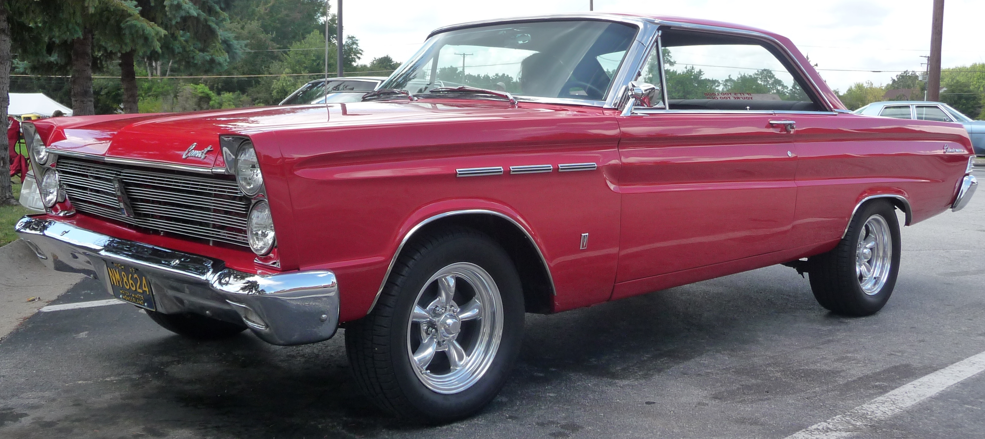 Mercury Comet Caliente