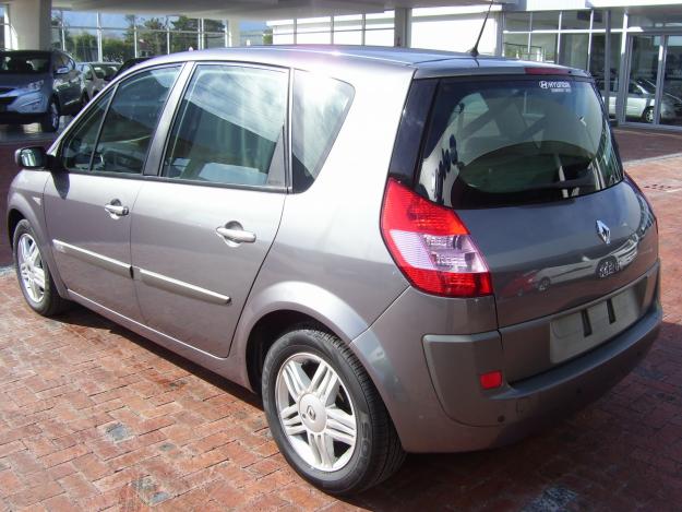 Renault Megane Scenic 2