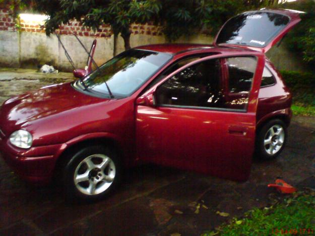 Chevrolet Corsa 10