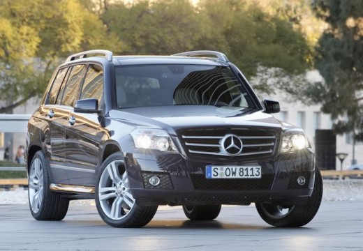 Mercedes-Benz GLK320