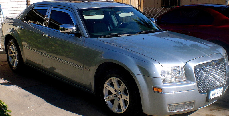 Chrysler 300M 27I V6